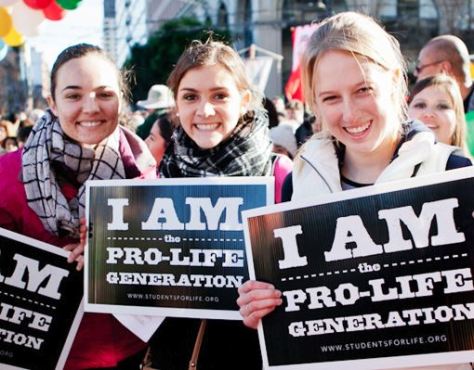 Young pro-life women protest Planned Parenthood