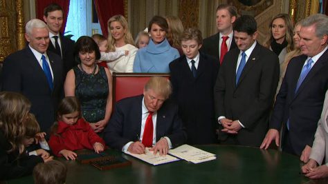 Trump signs good executive action = GOOD TRUMP